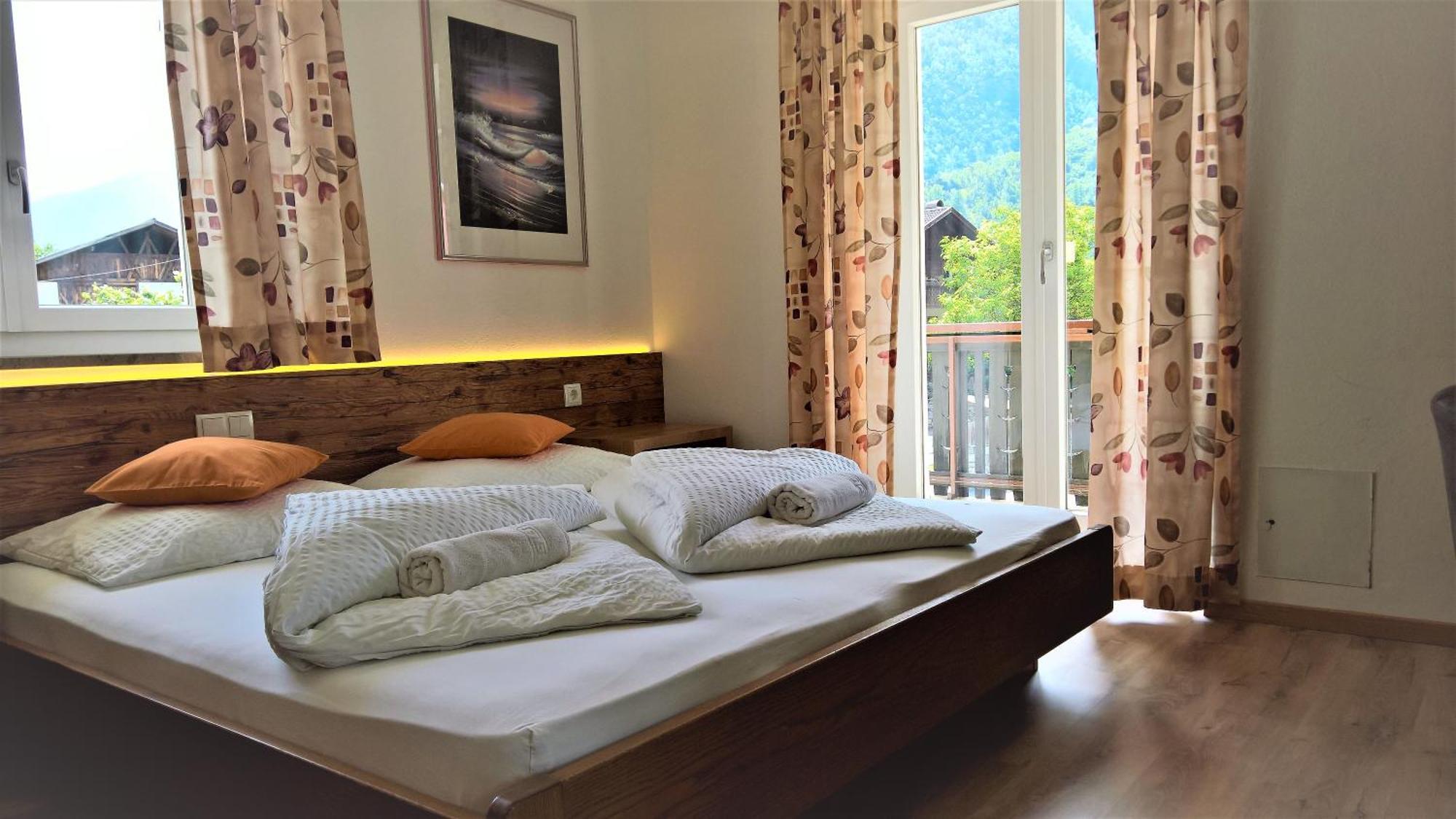 Hotel Krone Morter Bagian luar foto